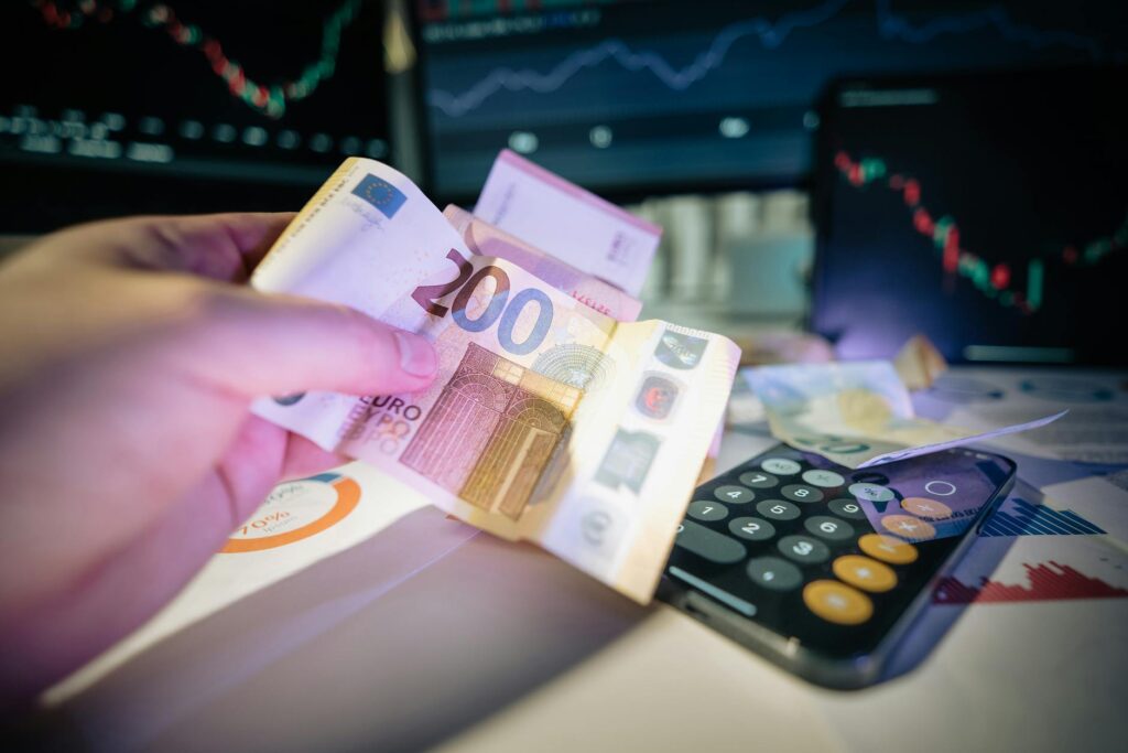 5 Stocks Paying Dividends Soon – Is Your Portfolio Ready?