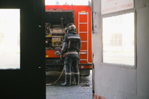 AI’s Biggest Threat? Leaders Aren’t Ready for These 3 Risks