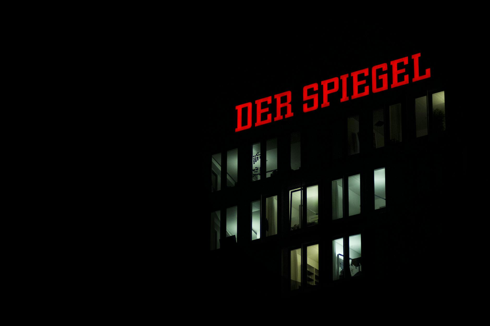 Azerbaijan Raids Sputnik Offices Is Russia s Media Crackdo 20250630215603998089