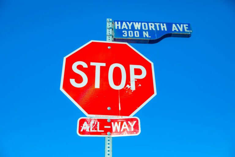 Big Law Shakeup: Latham Snatches Top Dealmaker from Wachtell!