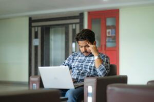 Delhi HC Shocks Employers – Job Change Restrictions Now Void!