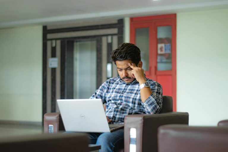 Delhi HC Shocks Employers – Job Change Restrictions Now Void!