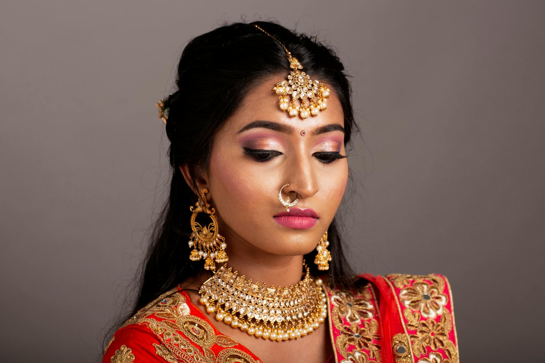 Gold Prices Today in Mumbai, Delhi, Chennai & More (June 7)