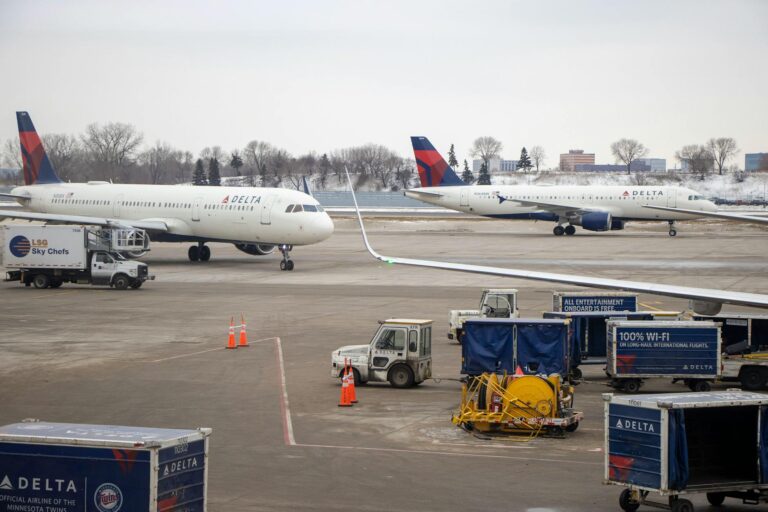Hailstorm Chaos: 100 Delta Planes Grounded for Urgent Inspections!