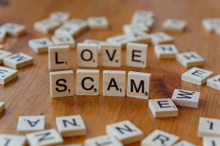 NEET Scam Exposed: How 2 Fraudsters Duped Aspirants – CBI Acts Fast!