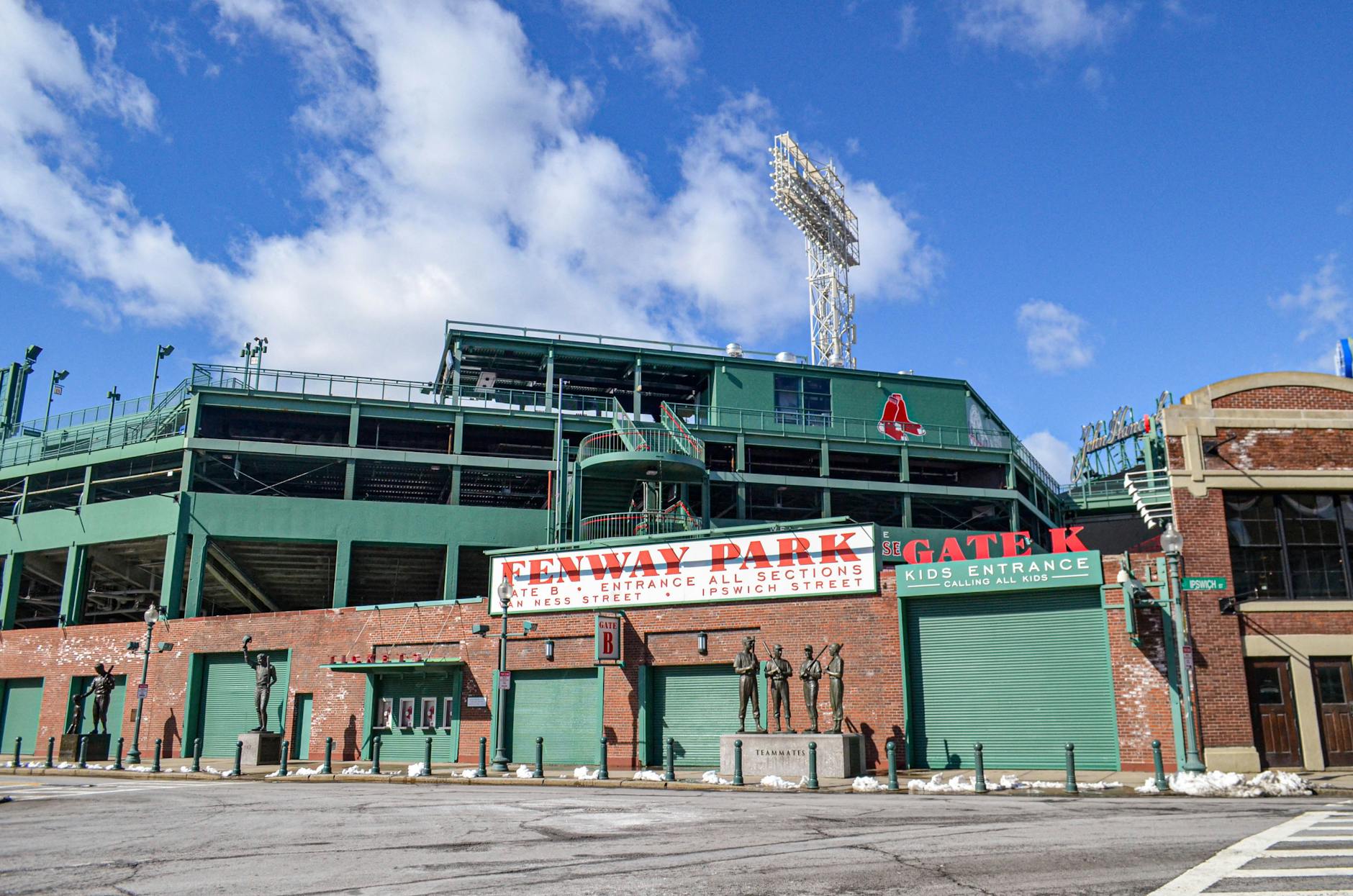 Red Sox Stun MLB Fans – Devers Headed to Giants in Bombshell Trade!