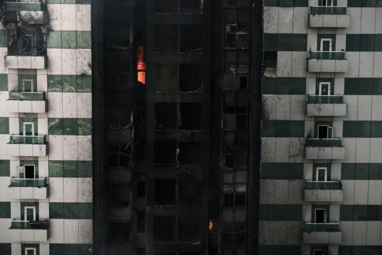 Shocking Negligence Found in Rithala Fire Tragedy – Only 1 Exit Gate!