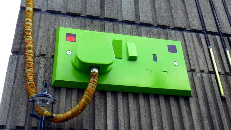 Wall Street’s Green Energy Gamble — Is the Price Too High?