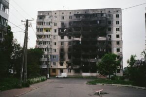 War Zone Horror: Indians Flee Iran – Their Shocking Stories Revealed!