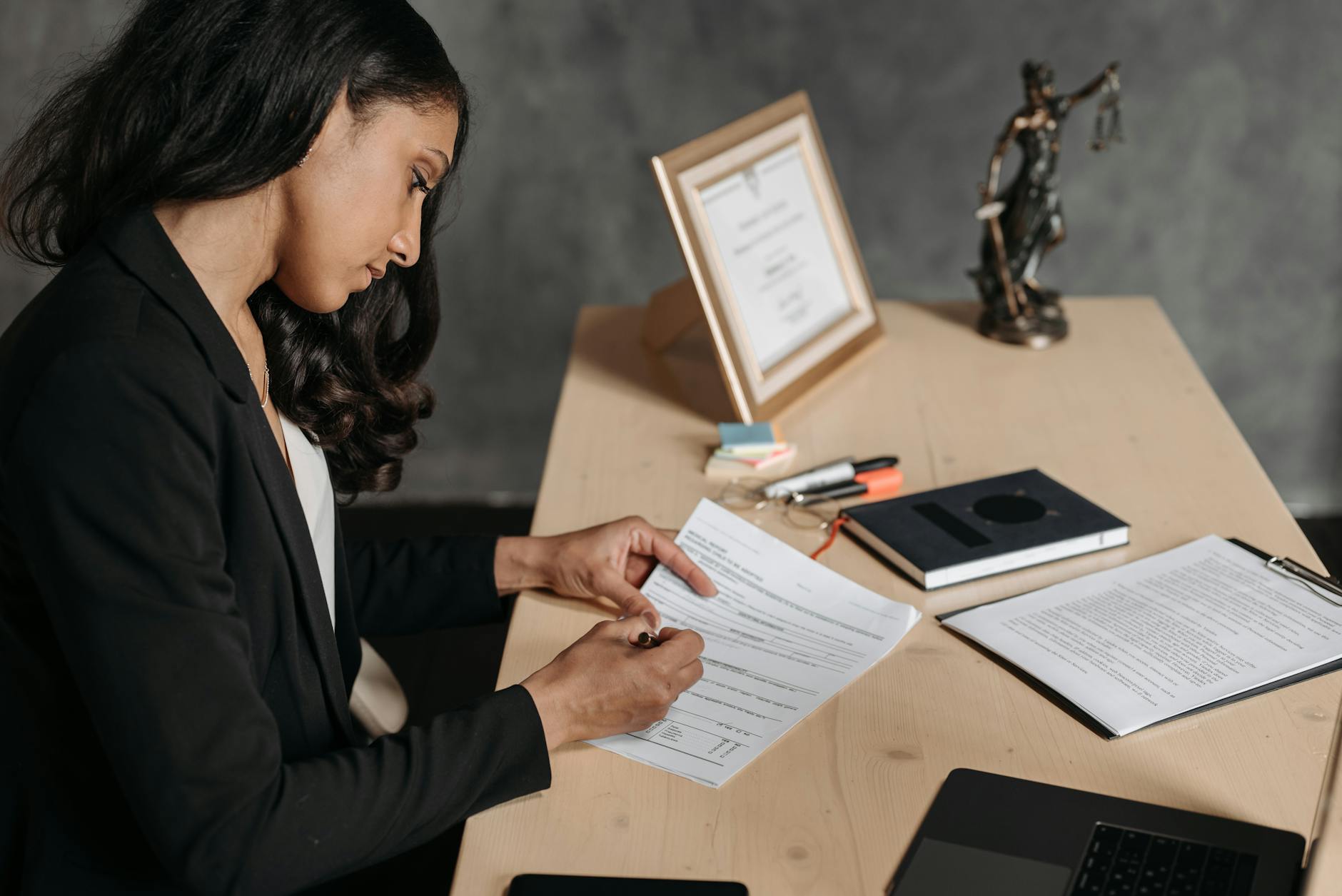 Why Karen Read Isn’t Off the Hook Yet – Legal Expert Reveals Shocking Risk