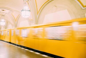 The Surprising Speed That Makes a Train ‘Superfast’ – Did You Know?