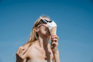 I Know What Bats Taste Like Now – Her Shocking $10K Vacation Horror!